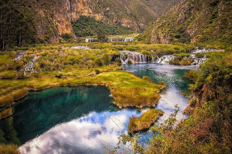 Central Andean Wet Puna Where Mountains & Wetlands Converge LAC Geo